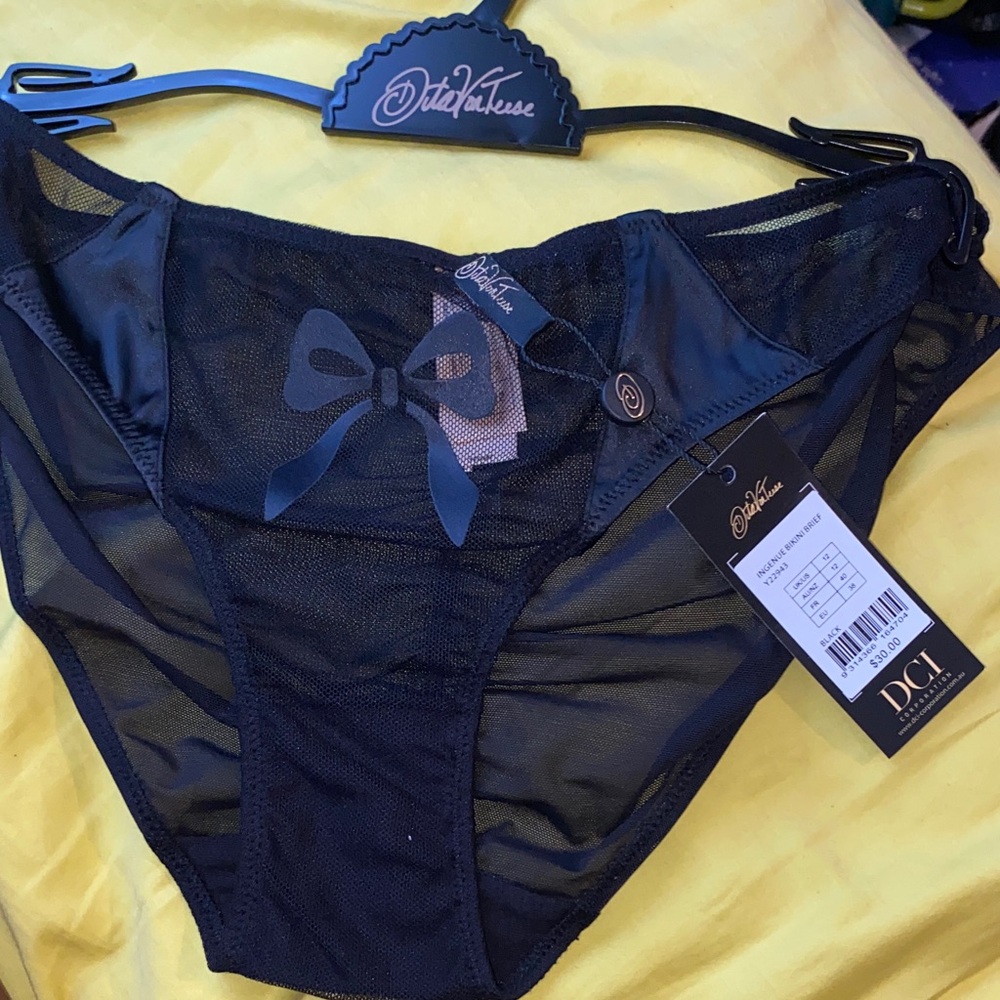 New w/tags Dita Von Teese Black Mesh Panties L 12